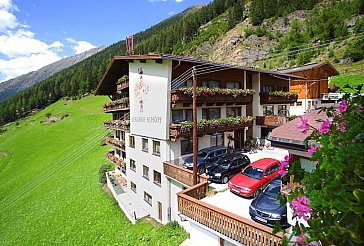 Ferienwohnung in Längenfeld - Berghof Schöpf in Gries bei Längenfeld