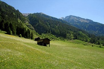 Ferienhaus in St. Leonhard - Umgebung Haus Geigenkamm