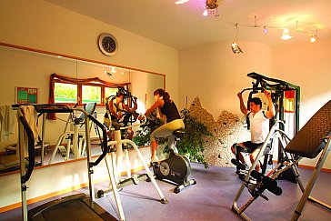 Ferienwohnung in Mals-Burgeis - Fitnessraum mit Infrarotsauna