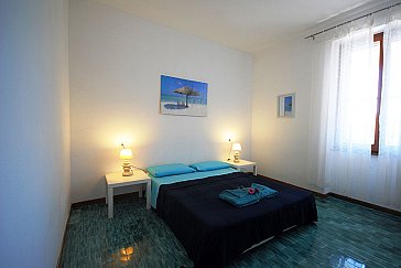 Ferienwohnung in Orosei - Grosses Elternschlafzimmer