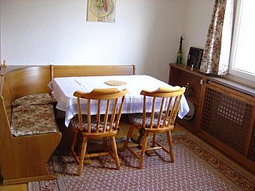 Ferienwohnung in Samedan - Esstisch