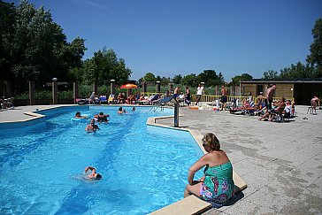 Ferienhaus in Sint Maarten - Gesicherter Pool mit abgeteiltem Kinderbecken