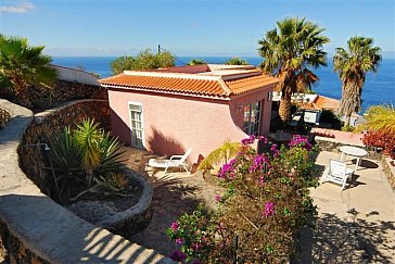 Ferienhaus in Puerto Naos - Bungalow No.3 hat die gösste Terrasse