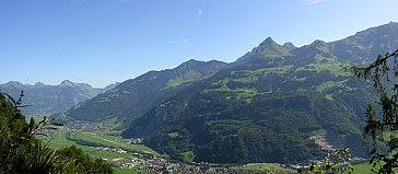 Ferienwohnung in Ennenda - Blick auf die Ennetberge