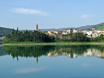 Ferienwohnung in Caprazzino-Sassocorvaro - See von Mercatale/Sassocorvaro