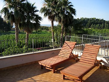 Ferienwohnung in Fiumefreddo di Sicilia - Dachterrasse mit Meersicht