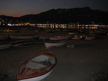 Ferienwohnung in Fiumefreddo di Sicilia - Giardini Naxos am Abend