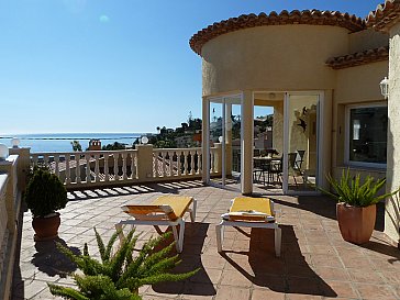 Ferienhaus in Calpe - Blick aufs Meer (in Natura noch schöner)