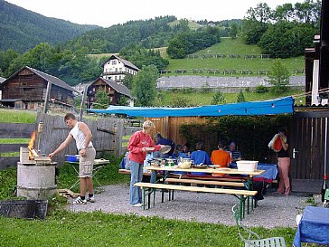 Ferienwohnung in Birnbaum - Der Grillplatz