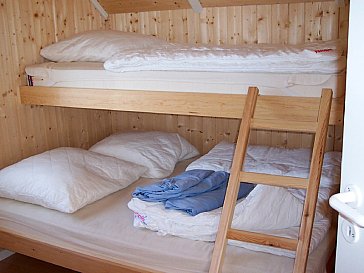 Ferienhaus in Schönberg - 'Kinderschlafzimmer' unten breit obendrüber 90x200