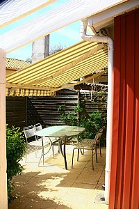 Ferienhaus in Hourtin-Piqueyrot - Terrasse links