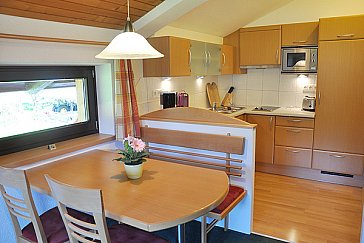 Ferienwohnung in Techendorf-Neusach - Voll ausgestattete Küche & gemütlicher Essbereich