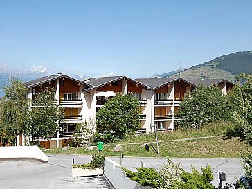 Ferienwohnung in Haute-Nendaz - Hausansicht Sommer