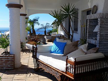 Ferienhaus in Salobreña - Exotische Frangipanis, Hibiskus und Bougainvilleen