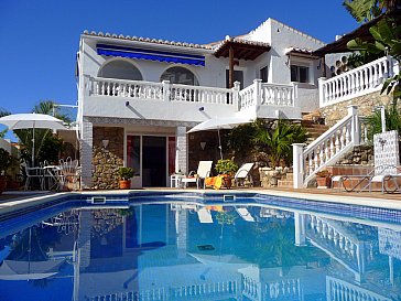 Ferienhaus in Salobreña - Grosszügige Ferienvilla für 6 Persone mit Pool