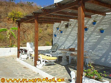 Ferienhaus in Almuñécar - Überdachte Terrasse am Pool