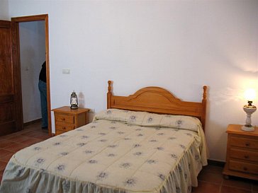 Ferienhaus in Almuñécar - Das grosse Schlafzimmer hat ein Doppelbett