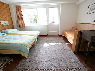 Ferienwohnung in Minusio - Villa Primavera Studio 18 Schlafzimmer
