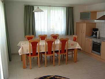 Ferienwohnung in Saas-Almagell - Grosser Esstisch