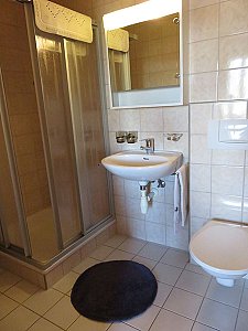 Ferienwohnung in Flumserberg-Tannenheim - WC-Dusche