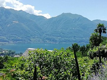 Ferienhaus in Minusio - Rustico, Blick auf See und Berge