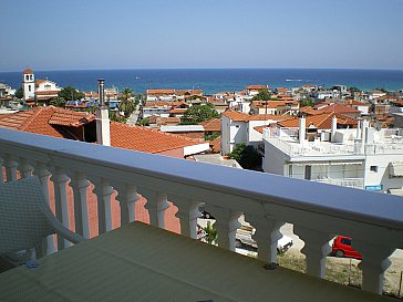 Ferienwohnung in Sarti - Balkonausblick über Ort