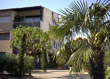 Ferienwohnung in Antibes Juan les Pins - Moderne Residenz in typischer Mittelmeer-Altstadt