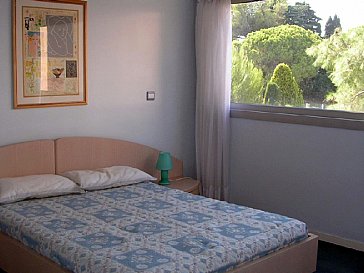 Ferienwohnung in Antibes Juan les Pins - Komfortables französisches Schlafzimmer