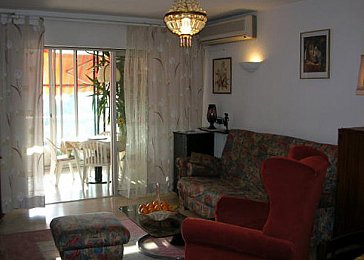 Ferienwohnung in Antibes Juan les Pins - Exklusives Wohnungzimmer, Terrasse, Meerblick