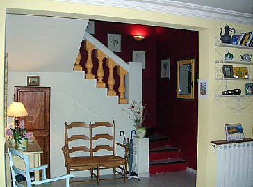 Ferienhaus in Golfe Juan - Treppe ins Obergeschoss