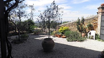 Ferienwohnung in Petroio - Garten Casa Paulina