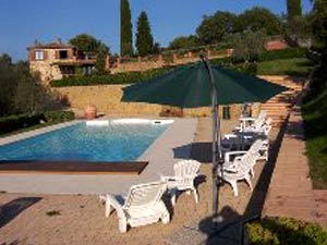 Ferienhaus in Petroio - Blick auf S. Girolamo von Pool aus