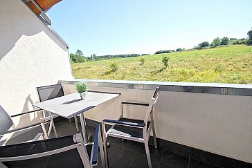 Ferienwohnung in Lobbe - Balkon einer FeWo Typ B in Lobbe