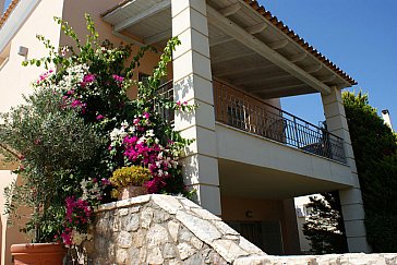 Ferienwohnung in Aegion-Longos - Maisonette Danae (78 qm) 4-8 Pers. grosse Veranda