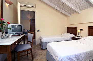 Ferienwohnung in Aegion-Longos - Maisonette Danae, Schlafzimmer, zweite Ebene