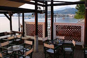 Ferienwohnung in Aegion-Longos - Lokalität am Stand von Longos