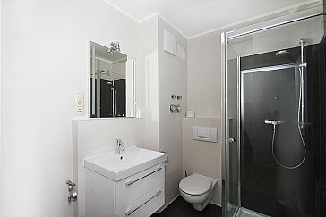 Ferienwohnung in Göhren - Modernes Badezimmer der FeWo Typ A deluxe