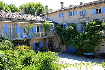 Ferienwohnung in Saint Didier sous Aubenas - Hauptgebäude mit Innenhof