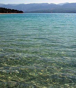 Ferienhaus in Aups - Glasklares Wasser im Lac de Sainte Croix