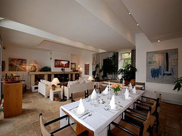 Ferienhaus in Vence - Esszimmer und Lounge