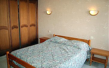 Ferienwohnung in Antibes Juan les Pins - Schlafzimmer 1 grosses französisches Bett