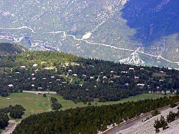 Ferienwohnung in St. Julien de Peyrolas - Talblick vom Mount Ventoux