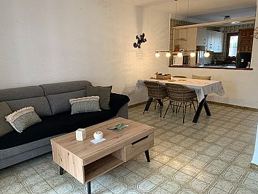 Ferienhaus in Cambrils-Montroig Bahia - Sitzgruppe und Esstisch