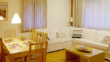 Ferienwohnung in Zinal - Wohnzimmer