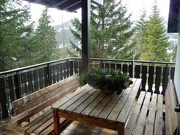 Ferienhaus in Lenzerheide - Südterrasse, Blick über Lenzerheide zum Scalottas