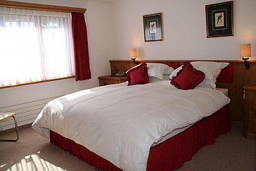 Ferienwohnung in Klosters - Schlafzimmer 1