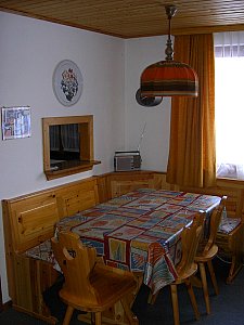 Ferienwohnung in Bellwald - Esstisch