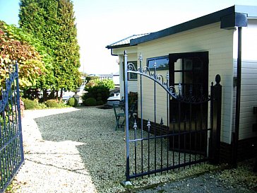 Ferienhaus in Lemmer - Zufahrt und Parkplatz