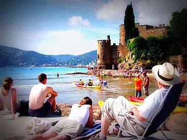 Ferienwohnung in Mandelieu la Napoule - Das Château mit seinem Strand, nur 2km entfernt