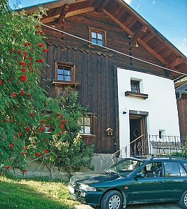 Ferienhaus in Kappl - Das Haus im Sommer